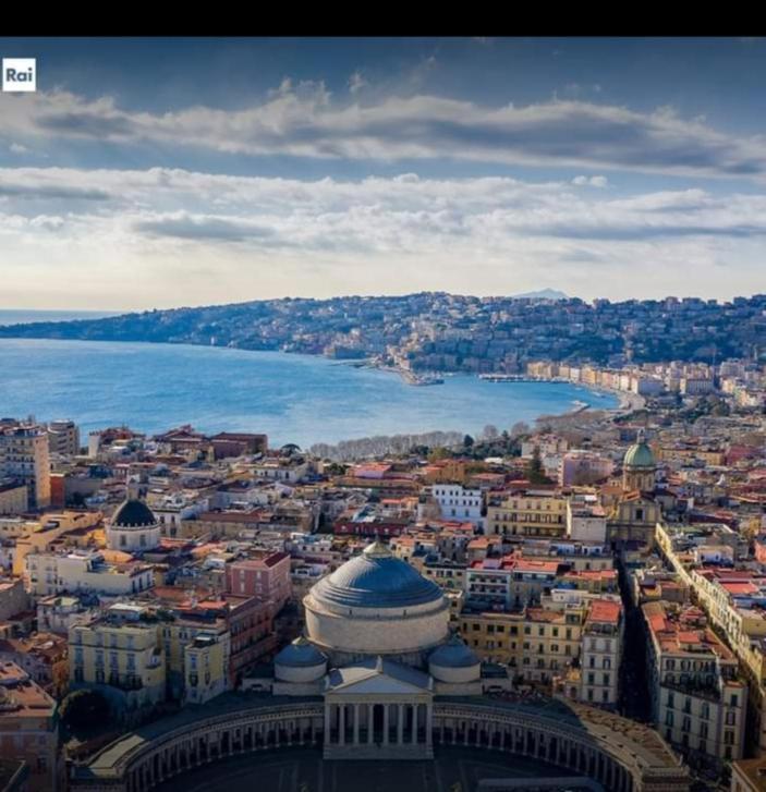 فيلا Centro Storico Casa Elegante Per Famiglia نابولي المظهر الخارجي الصورة